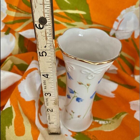 Lenox Blue Bell Porcelain Budvase 5" Bud Vase PR5 vintage - Picture 5 of 6